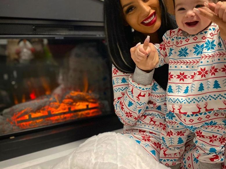 Simina și Alex Zănoagă și-au întemeiat o familie minunată după ce s-au cunoscut la emisiunea "Puterea Dragostei" simina puterea dragostei fericita copil bebe