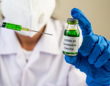 Campania de vaccinare anti-Covid-19 a &icirc;nceput peste tot, &icirc;n lume