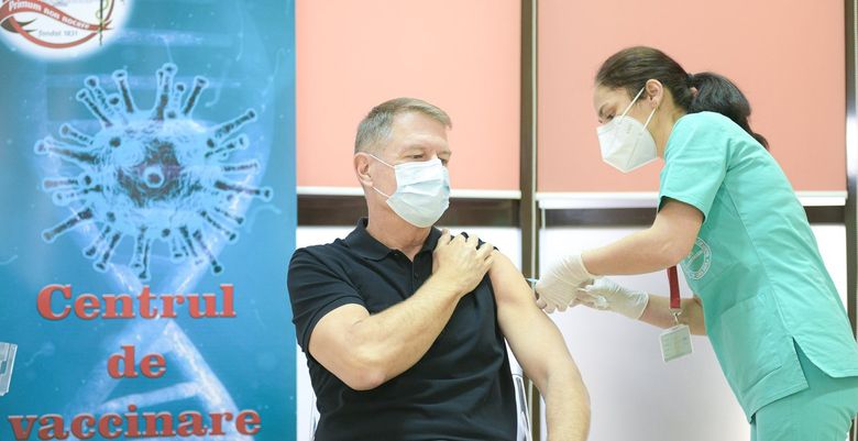 Klaus Iohannis s-a vaccinat anticoronavirus