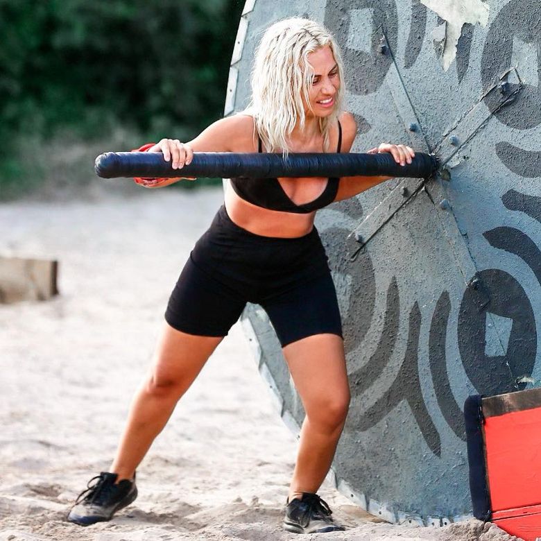 amna a fost eliminata de la survivor