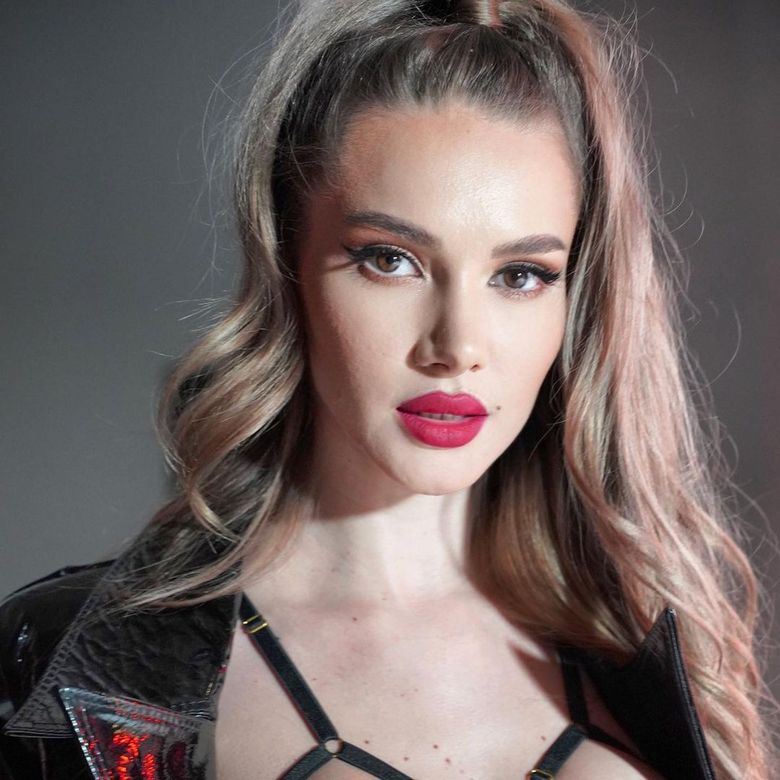 otilia bilionera despre nunta