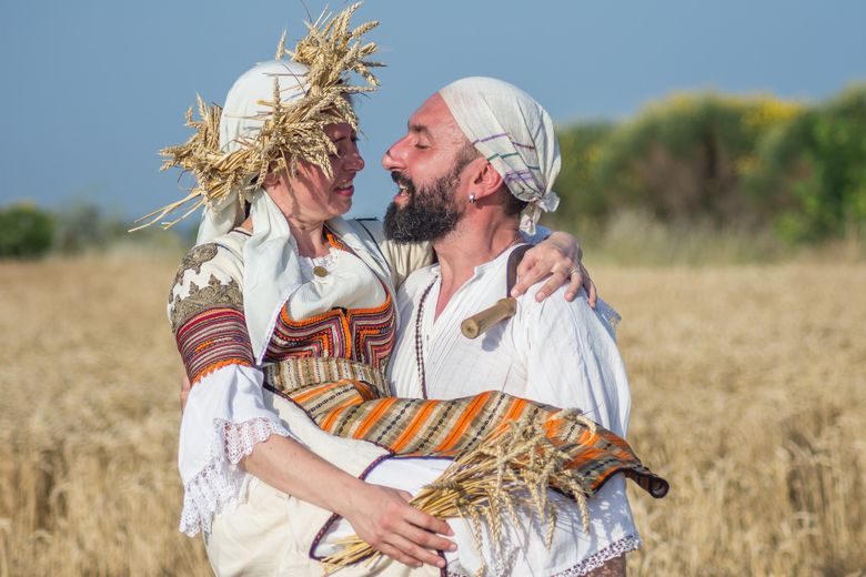 DRAGOBETE 2021 - Pe ce dată este Dragobetele 2021? Tradiții și superstiții de 24 februarie 2021 Legenda dragobetelui - Ce este dragobetele - Ritualuri dragobete - Mituri de dragobete - Jocuri de dragobete