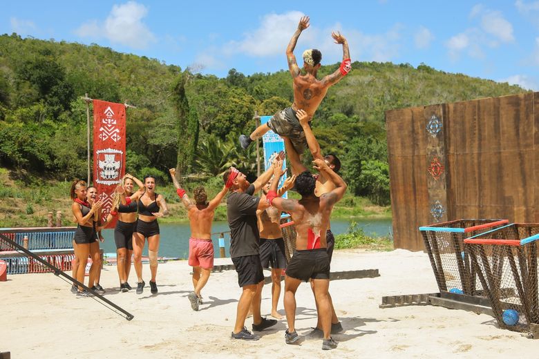 Show-ul fenomen “Survivor România”, din nou, pe primul loc în preferințele telespectatorilor.  Faimoșii au ieșit învingători aseară, în jocul pentru recompensă