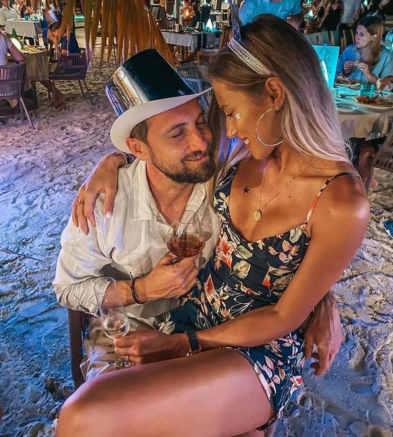 Dani Oțil o să devină tătic! Gabriela Prisăcariu este însărcinată! 