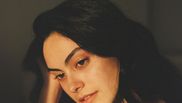 camila mendes despartire