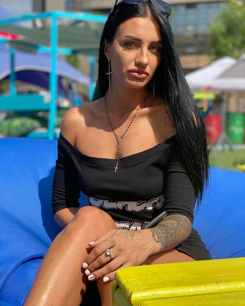 ana porgras lovitura