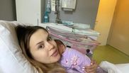 Emily Burghelea a născut o fetiță perfect sănătoasă