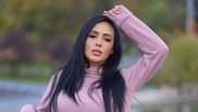 ella tina a plecat din romania