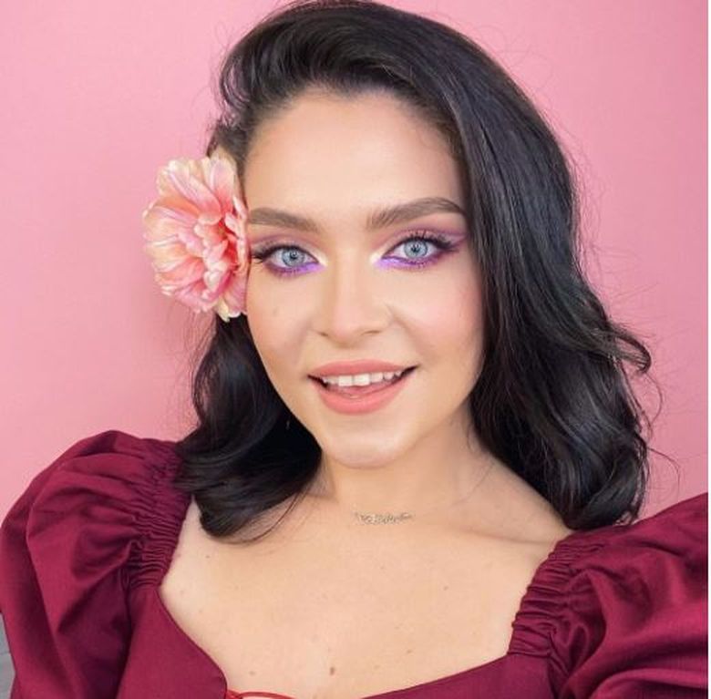 //Cine este frumoasa Adelina Damian// Noua concurentă de la Survivor România totul despre adelina damian de la survivor
