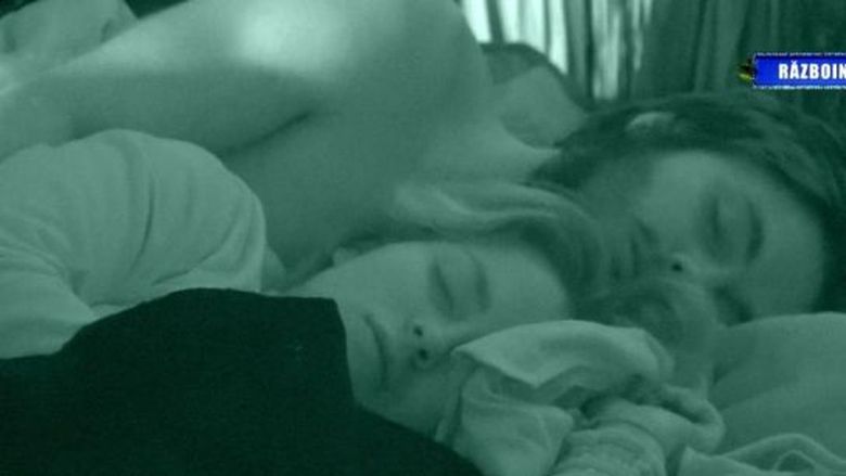 Albert Oprea și Maria Chițu sunt mai apropiați ca niciodată la Survivor România maria chitu albert oprea relatie survivor romania