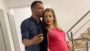 stela bizdu mamica a doua oara
