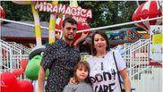 Oana Roman, Marius Elisei și micuța Isa, vacanță de vis la mare!  Se întrevede o împăcare?