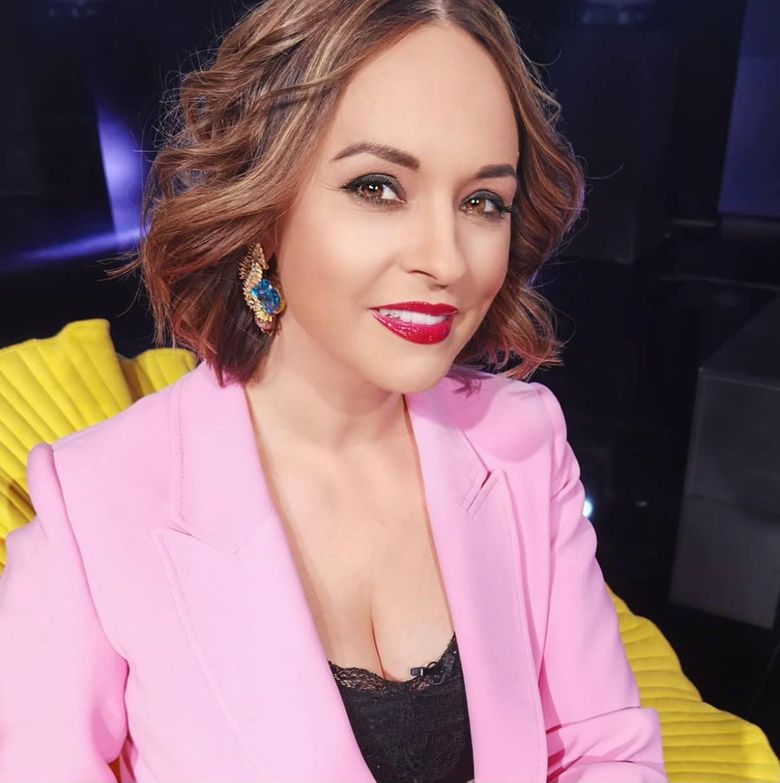 cine este andreea marin