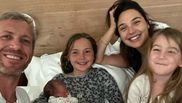 gal gadot al treilea copil