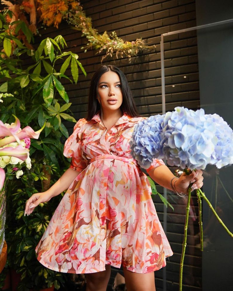 larisa udila vacanta de cosmar