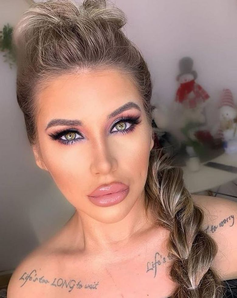 Alexandra Diaconescu de la Insula Iubirii s-a căsătorit şi şi-a botezat fetiţa, în aceeaşi zi! Alexandra diaconescu insula iubirii