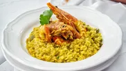 Care sunt diferențele între risotto și orezul obișnuit