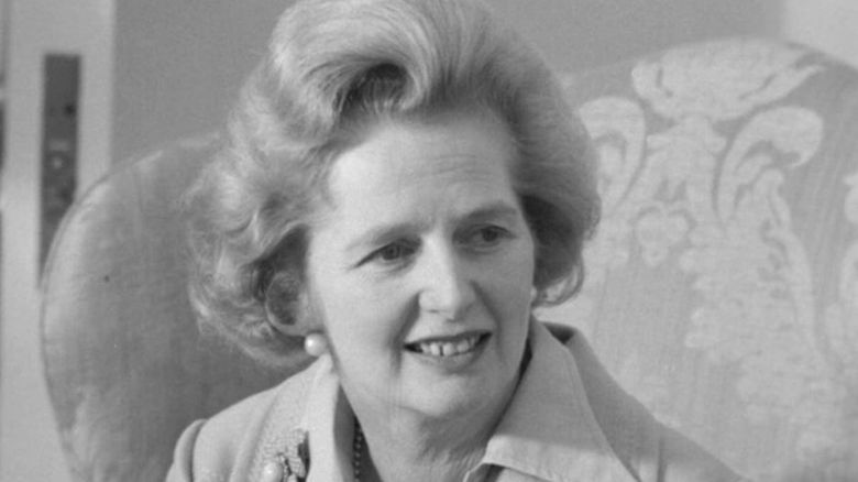Cine a fost Margaret Thatcher - „Doamna de Fier” a Marii Britanii Cine a fost Margaret Thatcher - „Doamna de Fier” a Marii Britanii