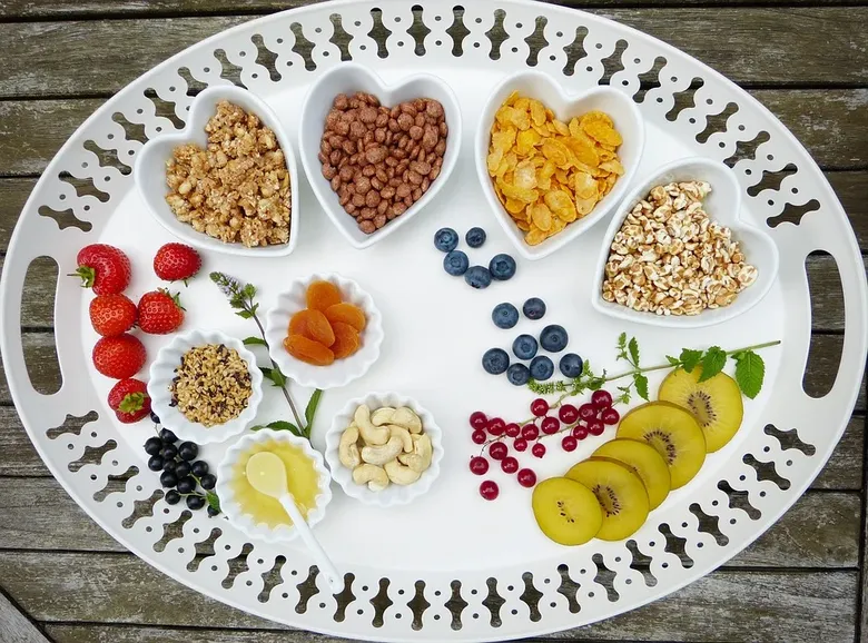NOTEAZĂ: Dieta de 1200 calorii. Cum poți slăbi rapid Dieta de 1200 calorii. Cum poți slăbi rapid