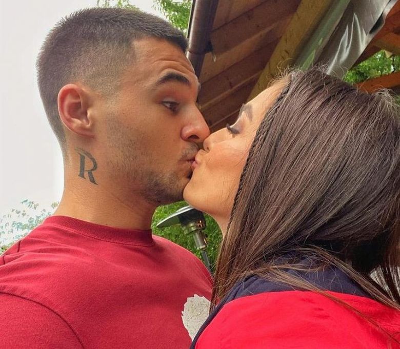 Alexia Eram și Mario Fresh s-au despărțit? Primele imagini cu artistul surprins alături de o altă femeie