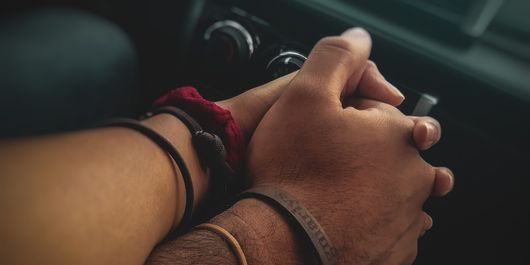 Horoscop rune 30 august - 5 septembrie 2021. O zodie se poate îndrăgosti de un coleg!