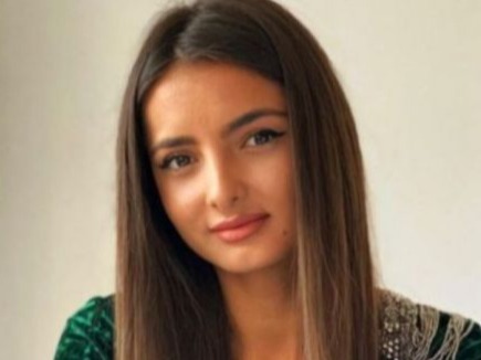 georgiana-elisei-crop-1627029950.jpg
