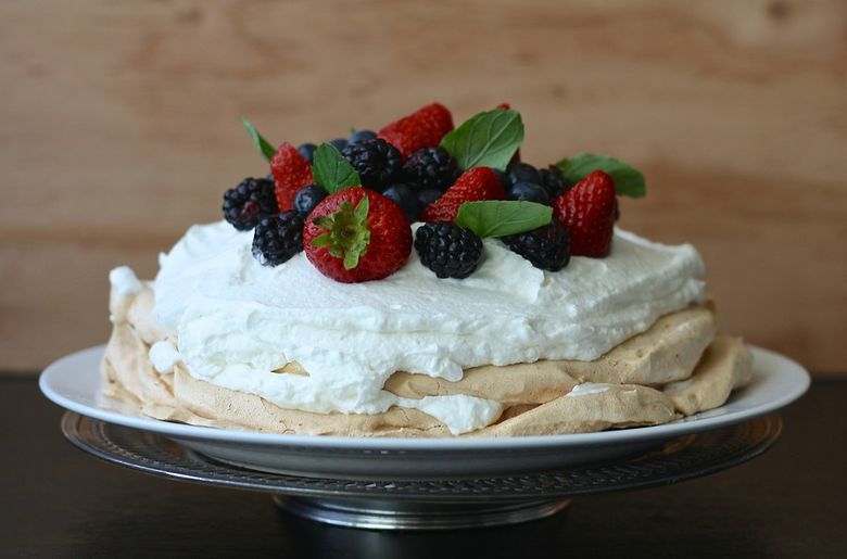 Prăjitura Pavlova: rețetă, ingrediente, mod de preparare Prăjitura Pavlova: rețetă, ingrediente, mod de preparare
