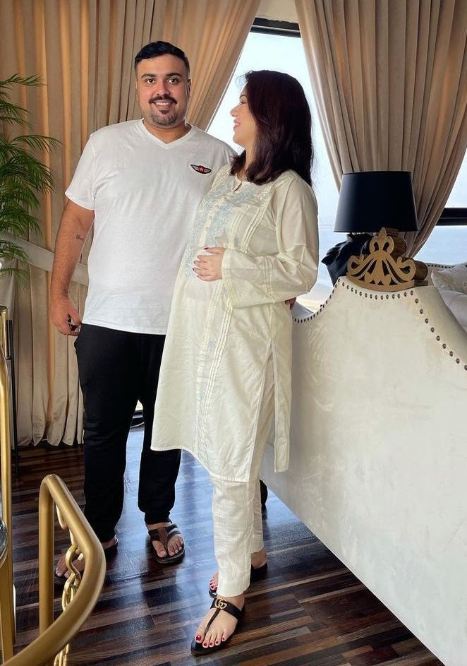  Ghana Ali va deveni mămică pentru prima dată!