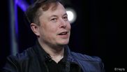 Elon Musk şi cântăreaţa Grimes s-au despărțit