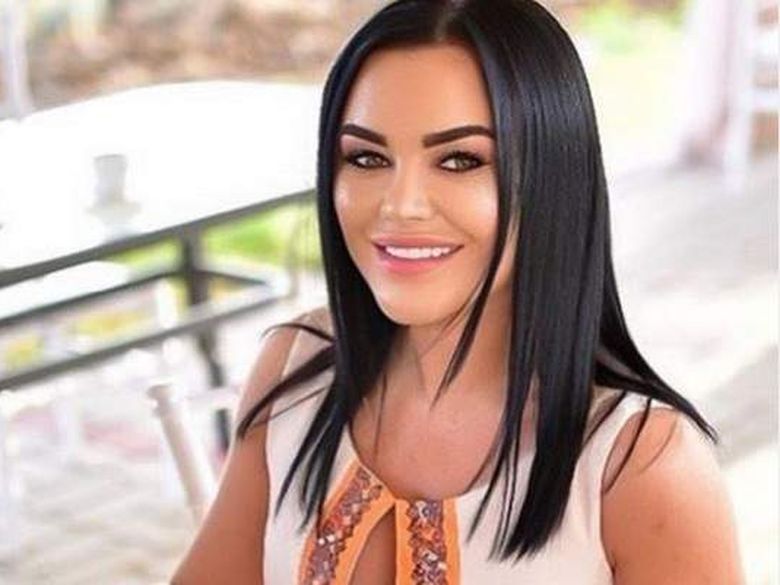 Carmen de la Sălciua, prima imagine cu iubitul ei! Carmen de la Sălciua, prima imagine cu iubitul ei!