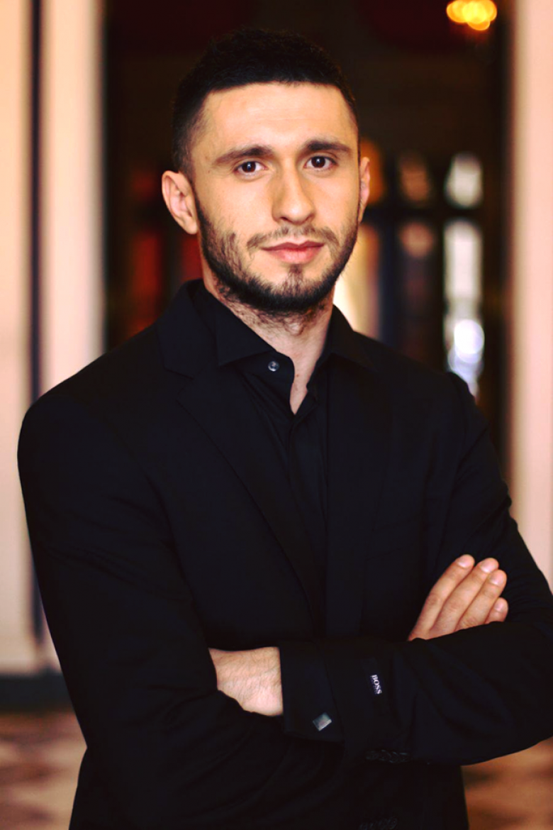 dragos bucur