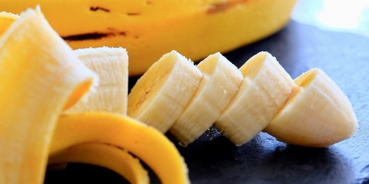 La ce temperatură se depozitează BANANELE. „O banană pe zi ține doctorul psihiatru departe de casă