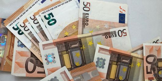 Horoscop zilnic luni, 13 decembrie 2021. Află ce zodie va avea un câştig suplimentar la salariu!