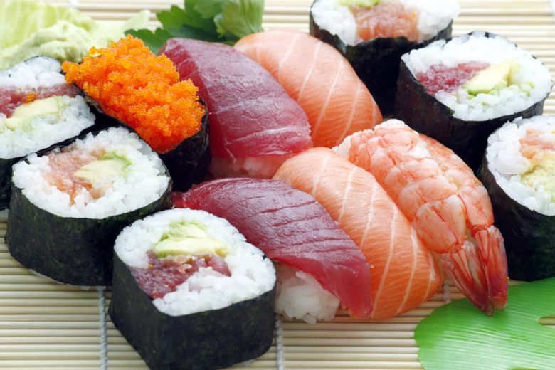 Cu ce se mananca sushi pentru a avea cel mai bun gust Cu ce se mananca sushi