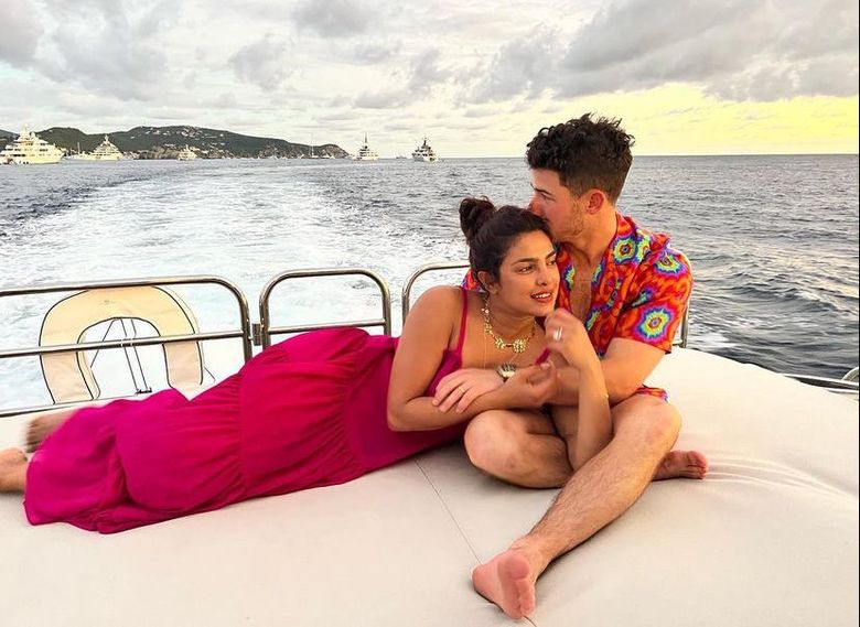 Nick Jonas și Priyanka Chopra au devenit părinți pentru prima dată! 