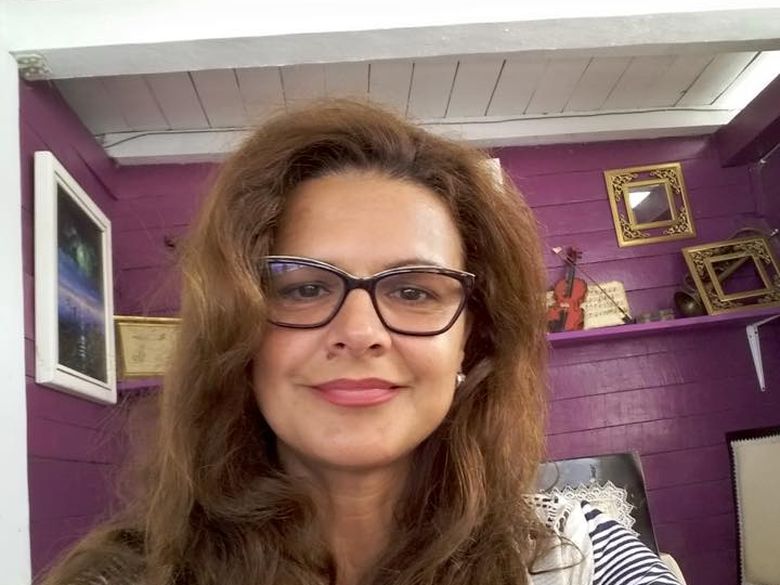 Cine este Maria Buza Cine este Maria Buza