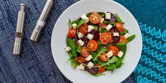 Dietă cu brânză și legume. Slăbește 5 kg în 14 zile