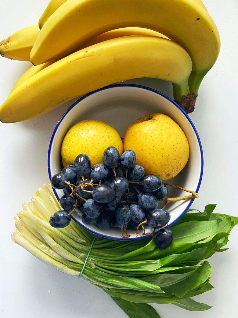 Câte calorii are o banană. „Bananele au glucide lente ce asigură energia în caz de sport/mișcare, au potasiu și magneziu pentru funcționarea optimă sistemului nervos și a mușchilor