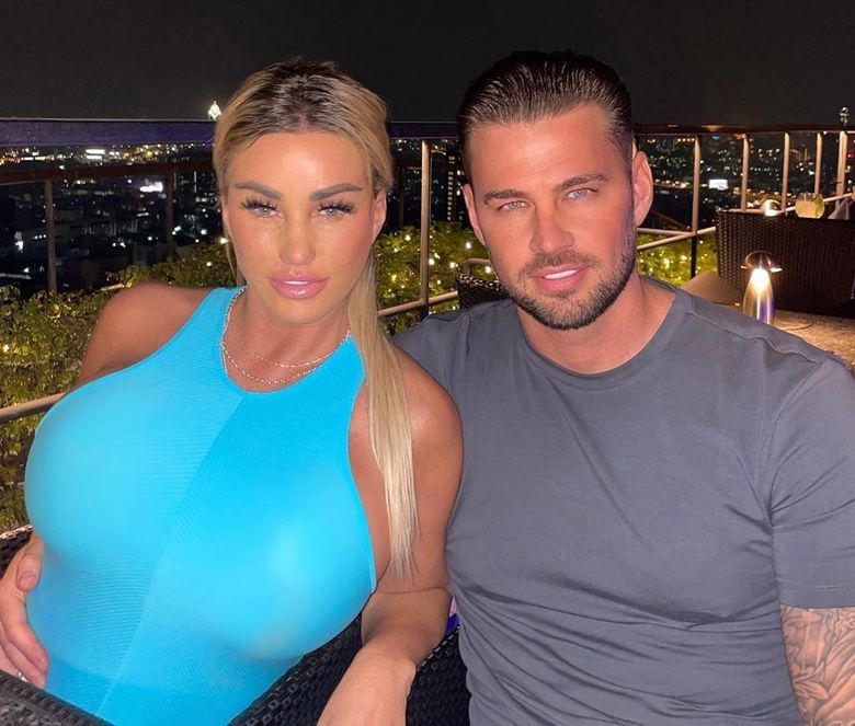 Katie Price si Carl Woods s-au despartit Katie Price si Carl Woods