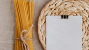 Cine a inventat pastele