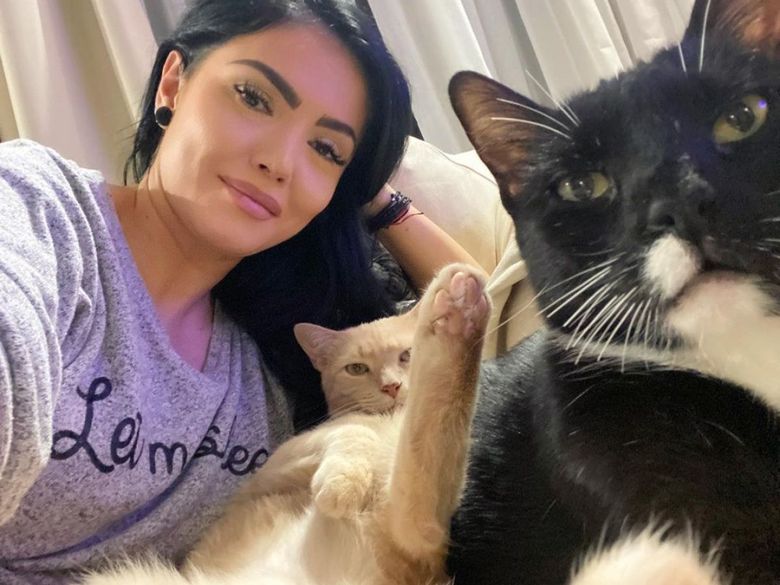 Andreea Mantea a rămas fără cuvinte când a ajuns acasă: "A fost prăpăd" Ce s-a întâmplat în locuinţa vedetei Andreea Mantea a rămas fără cuvinte când a ajuns acasă: "A fost prăpăd" Ce s-a întâmplat în locuinţa vedetei