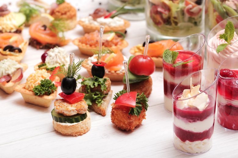 5 Aperitive simple pe care să le pui pe masă când ai musafiri