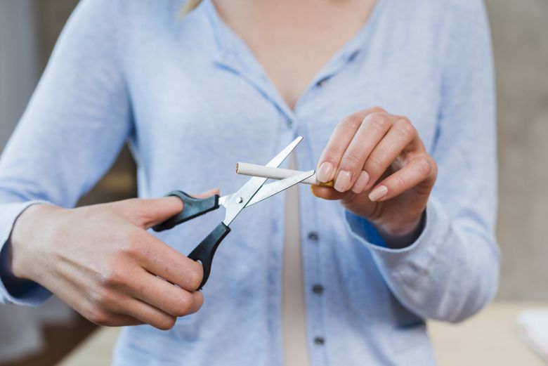 5 Metode simple pentru a renunța la fumat 5 Metode simple pentru a renunța la fumat
