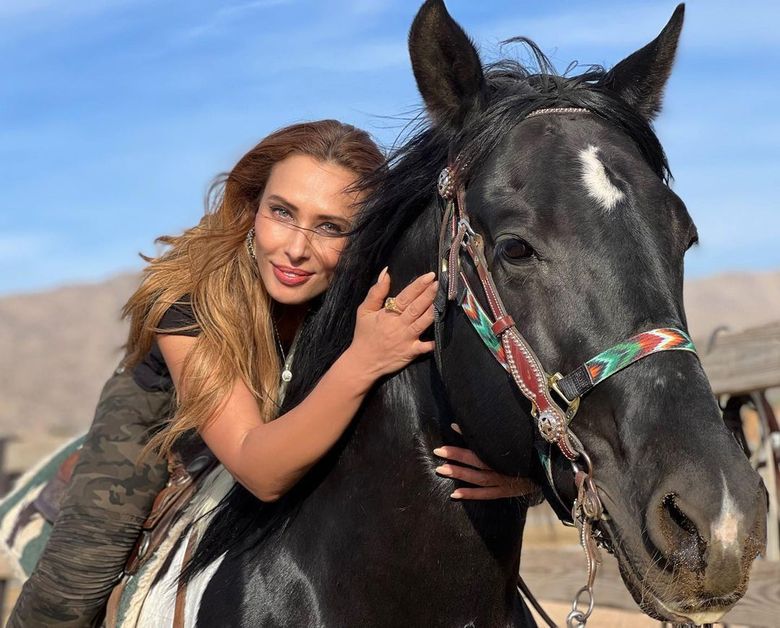 Iulia Vantur