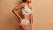 lenjerie intima de nuante pastelate