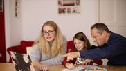 Cum ar putea evita copiii situațiile care induc anxietatea