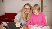 Cum ar putea evita copiii situațiile care induc anxietatea