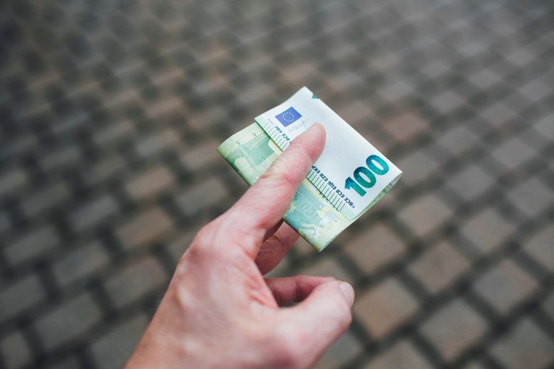 Câștigi peste 4.000 de lei net? Află ce s-ar putea întâmpla cu românii care primesc această sumă