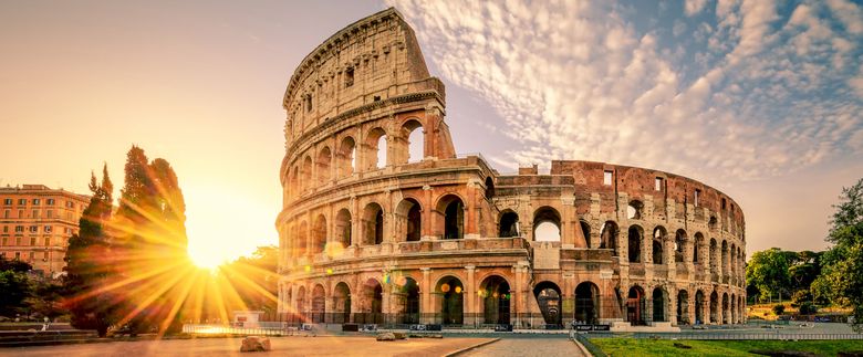 Ce obiective turistice trebuie să vizitezi în Roma. Locuri izbitor de frumoase în 