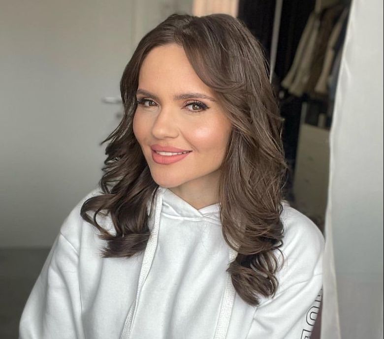 Cristina Șișcanu 